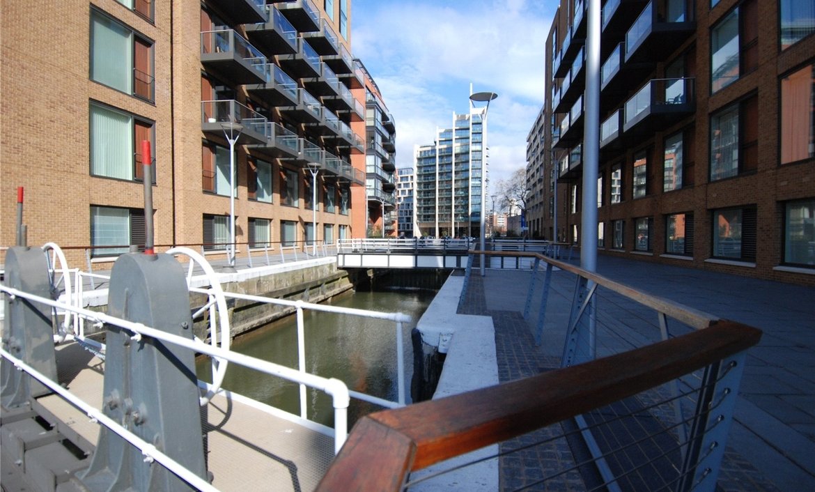 Apartments In Grosvenor Waterside Chelsea Mylondonhome Grosvenor Waterside Apartments Chelsea Se1